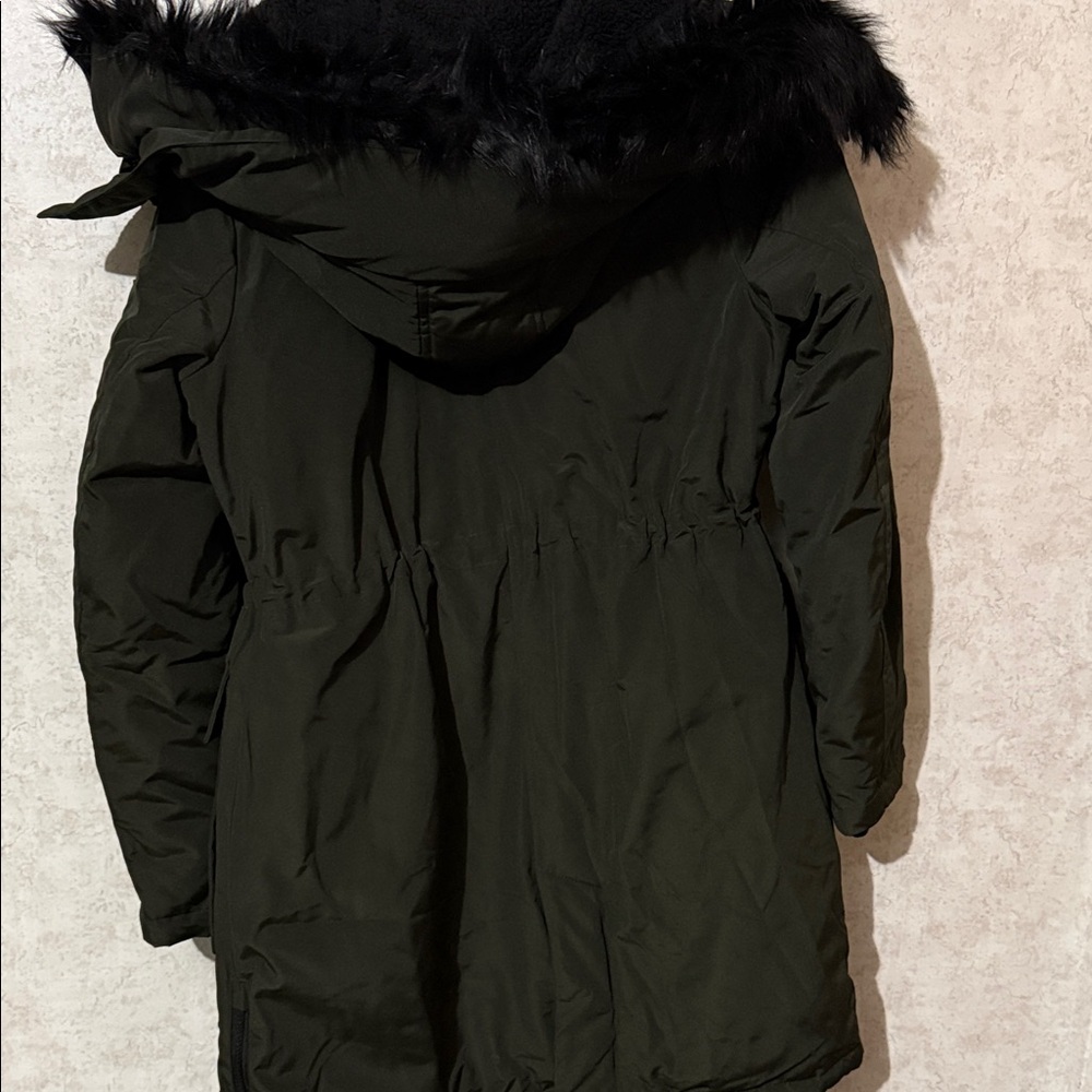 Sam Edelman Dark Green Puffer Coat with Black Faux Fur - Picture 7 of 8